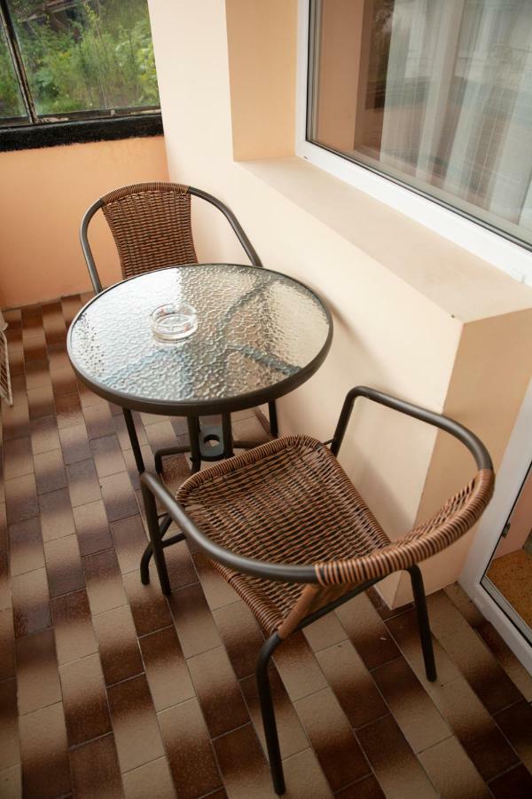 Апартаменти За Гости Бошнакови Devin Extérieur photo
